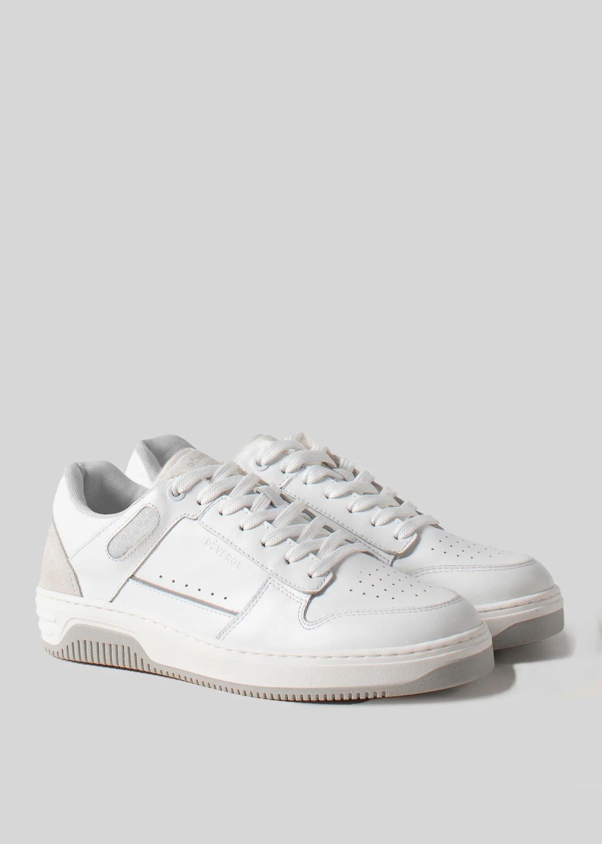 Start with a White Canvas by DiVERGE Sneakers