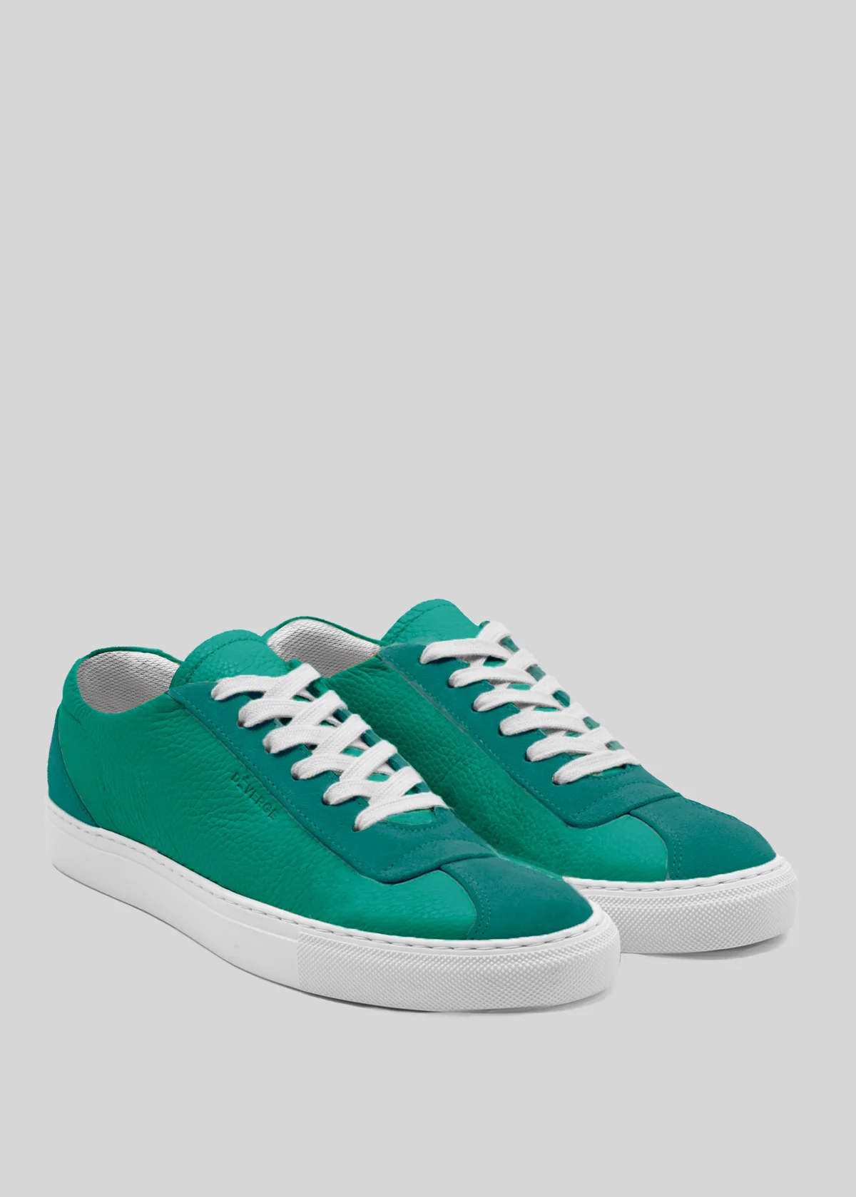 V3 Emerald Green