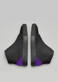 Une paire de chaussures MH00018 by Diogo avec un talon violet distinctif, présentée sur un fond gris.