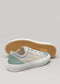 Une paire de baskets V9 Antique-White & Lilac sneakers en vert menthe et blanc, visibles d'un angle latéral sur un fond neutre.