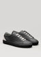 noir avec cuir premium gris bas sneakers dans un design épuré vue de face