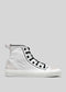 TH0004 by Martim Sneaker alta in tela con lacci neri e suola in gomma bianca, su sfondo grigio.