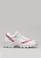 Zapatillas V13 Color Mix Fucsia de piel blanca y rosa con suela gruesa sobre fondo gris.