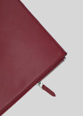 premium full leather medium pouch bordeaux detailed view zipper