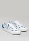 sneakers in pelle premium bianca e blu in un design pulito vista frontale